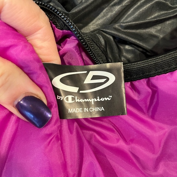 CHAMPION Trendy Luxury Chic LG Black with Pink Lining Puffer Tote Bag - Picture 11 of 16